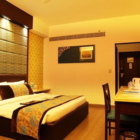 הרידוואר Country Inn & Suites מראה חיצוני תמונה